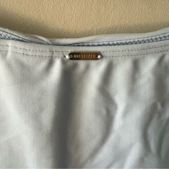 Hollister Light Blue Crossover Bikini Bottoms Size Small - Picture 5 of 6